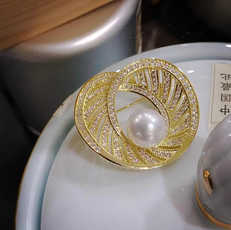 Gold Heart Brooch with Pearl for Pakistani Women