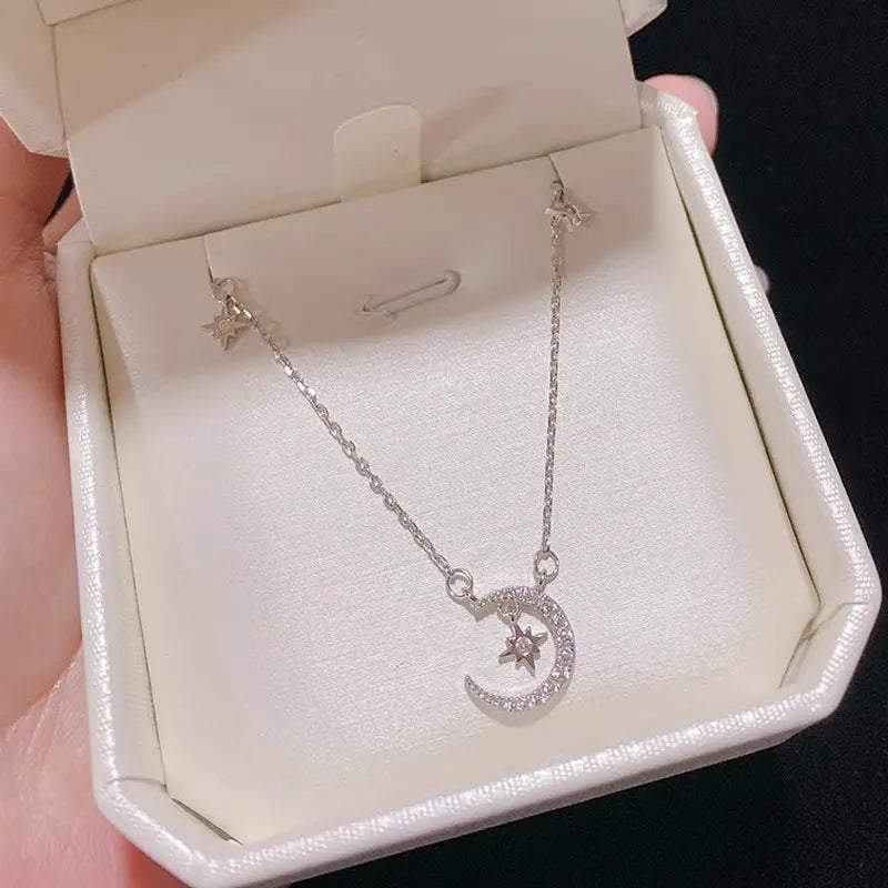 S925 Silver Star Moon Necklace for Women Summer Luxury Clavicle Chain
